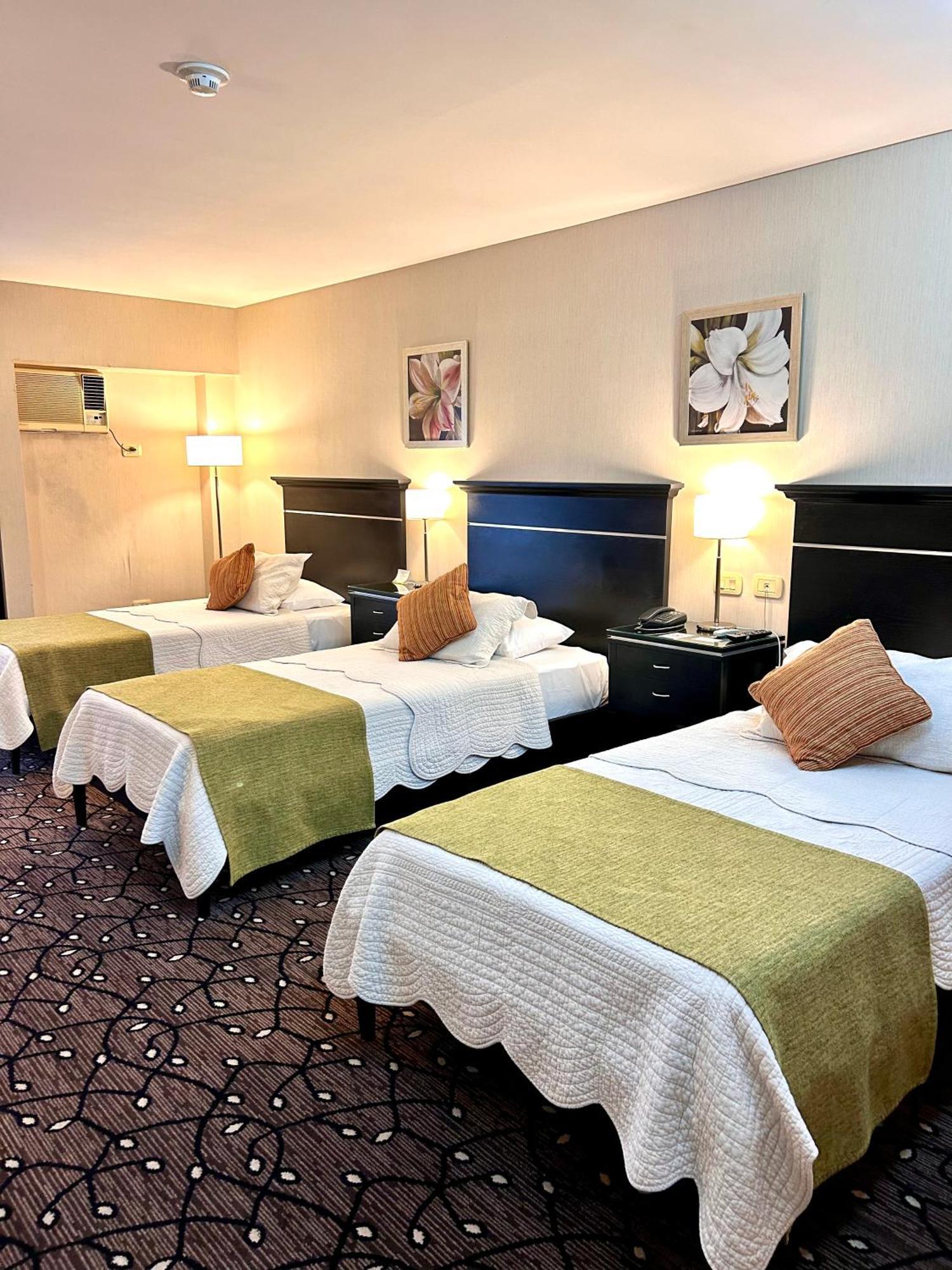Condado Hotel Casino Goya Dış mekan fotoğraf